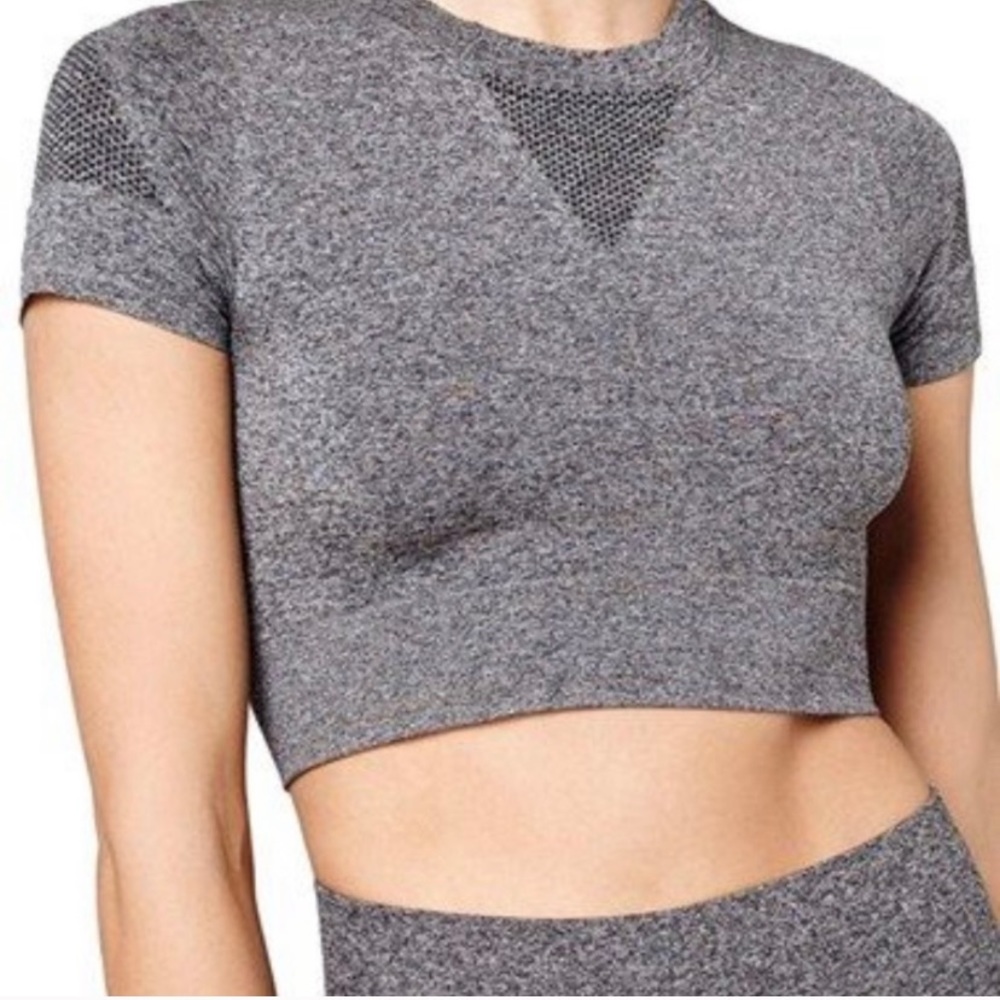 IVY PARK Seamless Crew Neck Crop Top in S/M